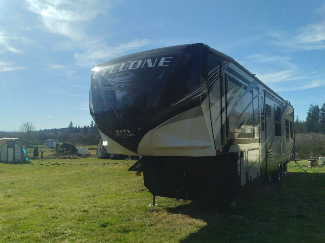2020 Heartland Cyclone