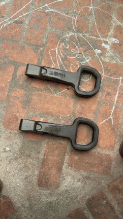 19-25 RAM 2(contact info removed) FRONT TOW HOOK