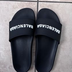 Balenciaga Slides