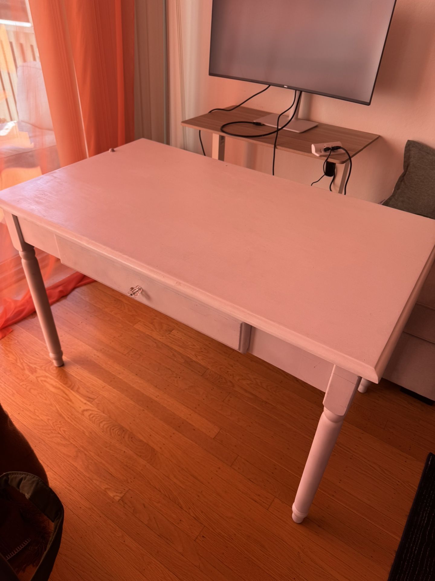 White Desk