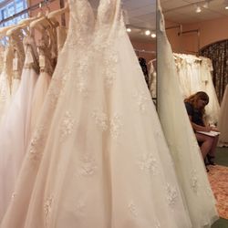 **$400 OR BEST OFFER**  Maggie Sottero-Meryl Lynette wedding dress