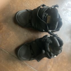 Lanvins All Black Size 8