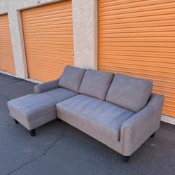 FREE DELIVERY - Gray Sectional Couch W/ Chaise + Pullout Ottoman/Bed