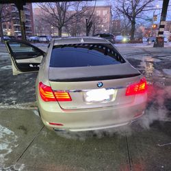 2010 BMW 7 Series