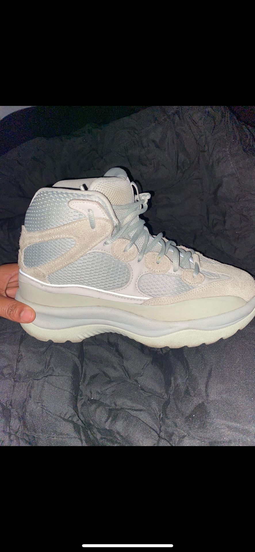 Yeezy Desert Boot $100