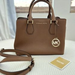 NEW Michael Kors Camille Medium Satchel 