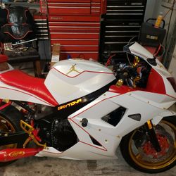 2005 triumph Daytona 650