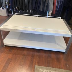 Display Table Store 