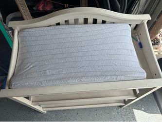 Diaper changing table