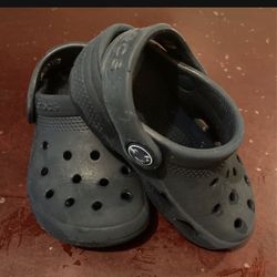 Crocs # 7