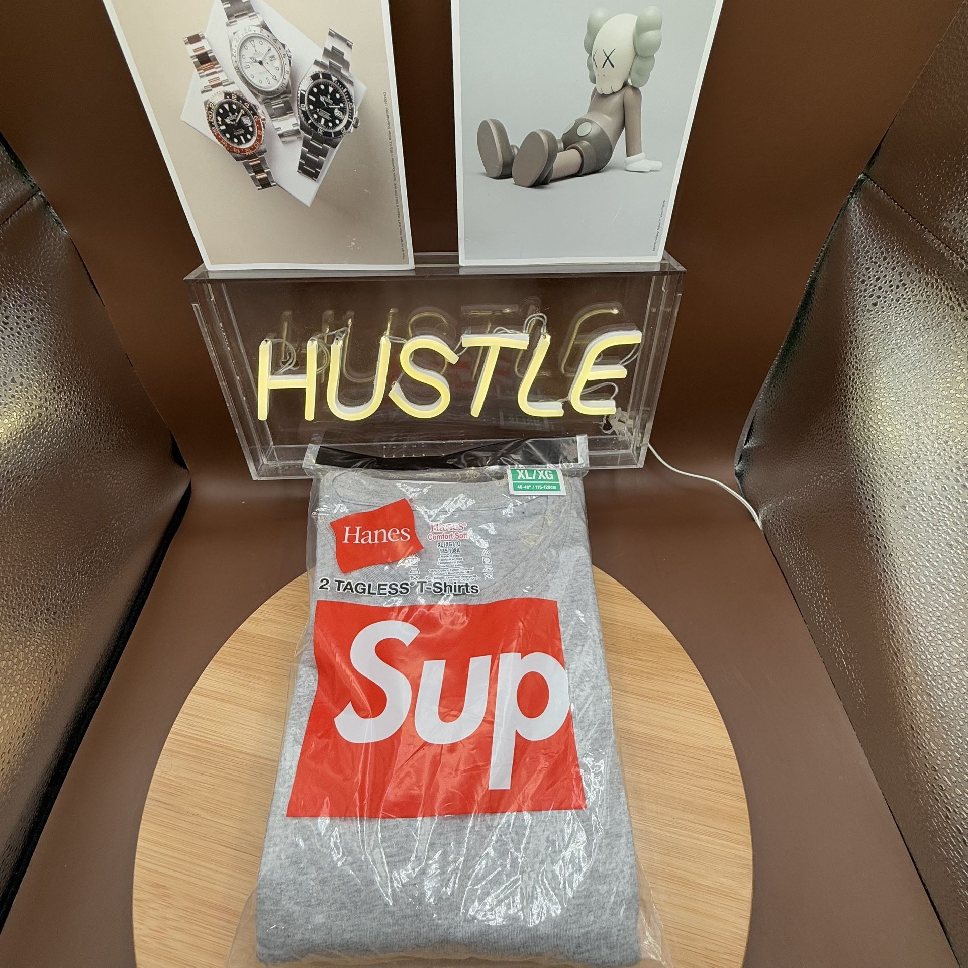 Supreme Hanes tagless tee (2pack) Sz XL