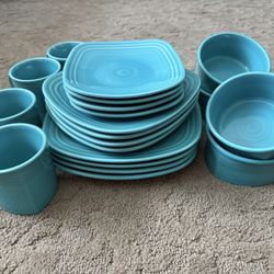 Turquoise Fiesta Dinnerware 4 Place Set