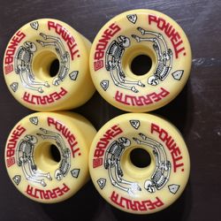 Powell Peralta G Bones