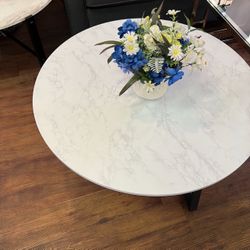 36” Round Coffee Table 