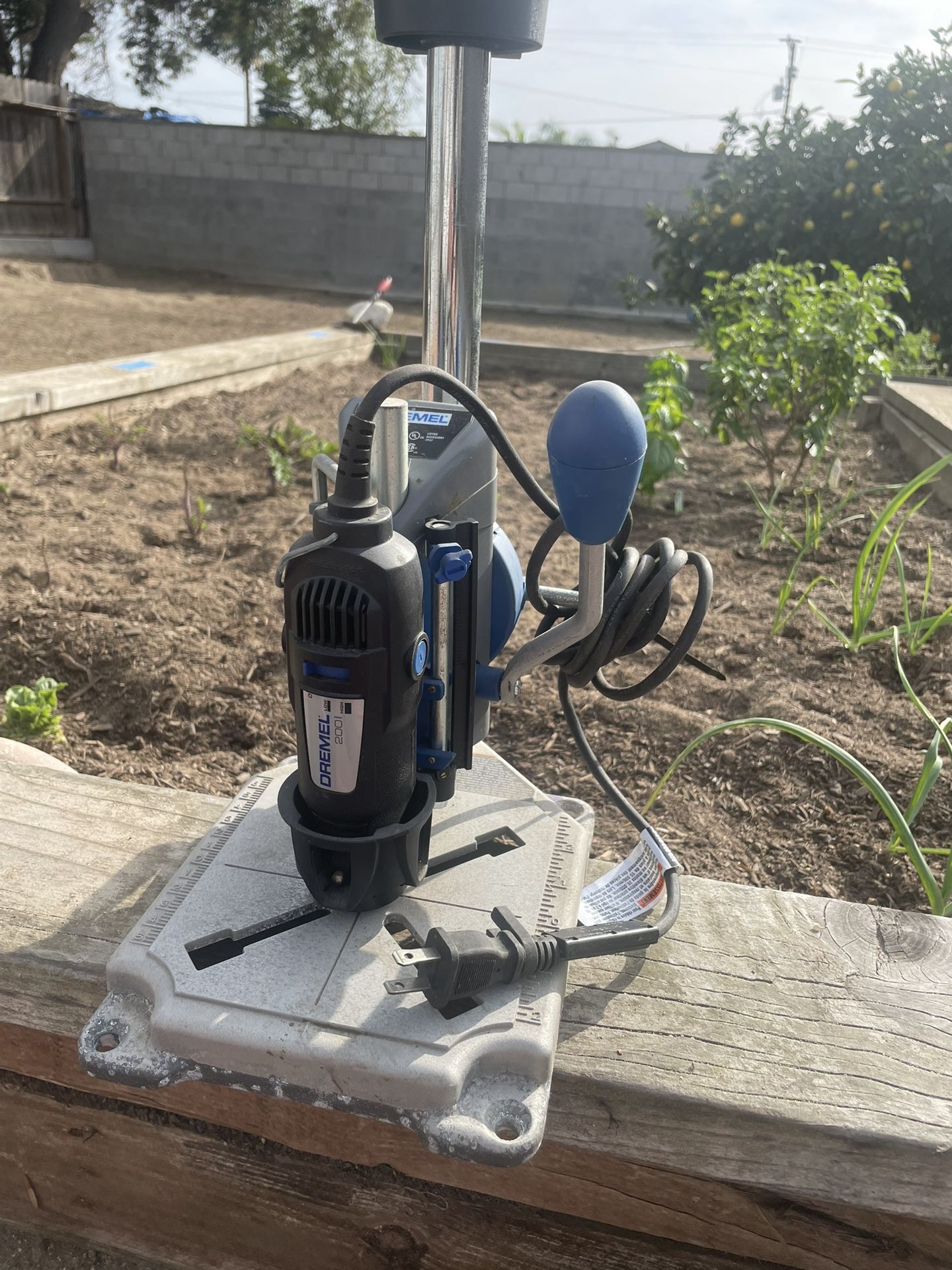 Tool/ Dremel Power Drill. $20