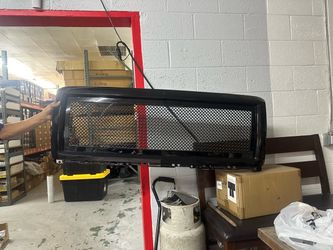 2014-2015 Chevy Silverado grille