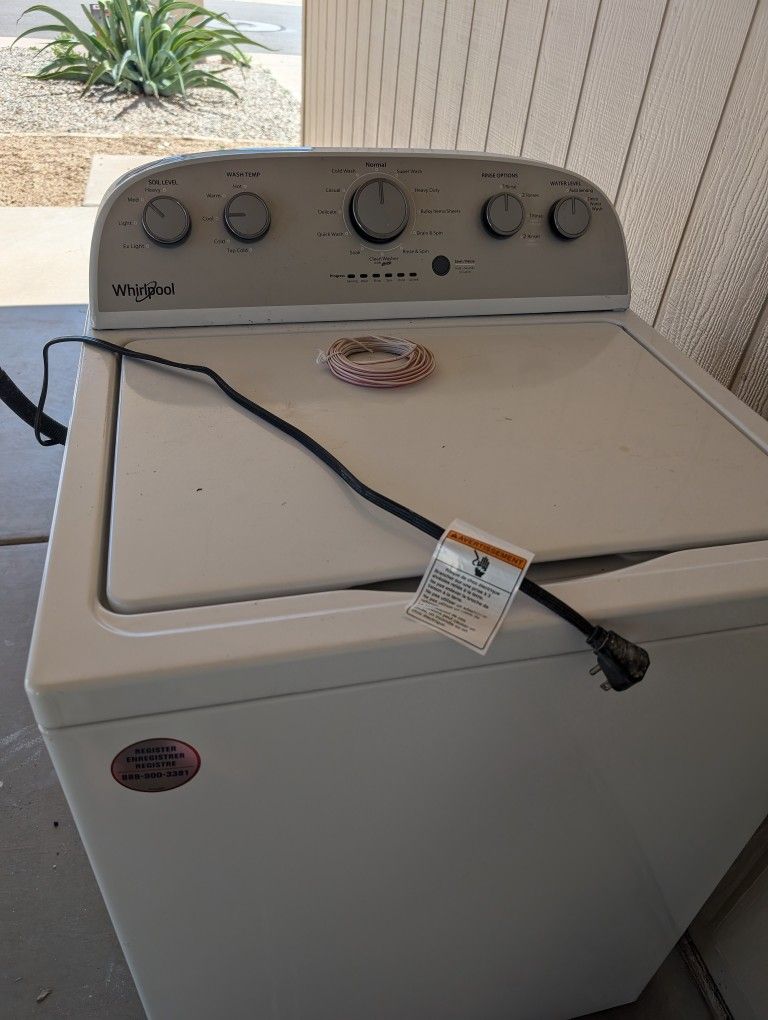 Whirlpool Washing machine 3.5 Cu ft HE