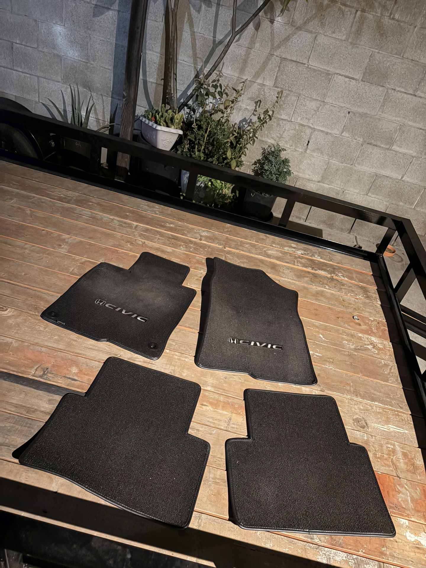 (2019) Honda Civic Mats
