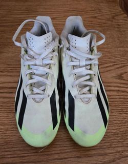 Teen/Womans Soccer Cleats