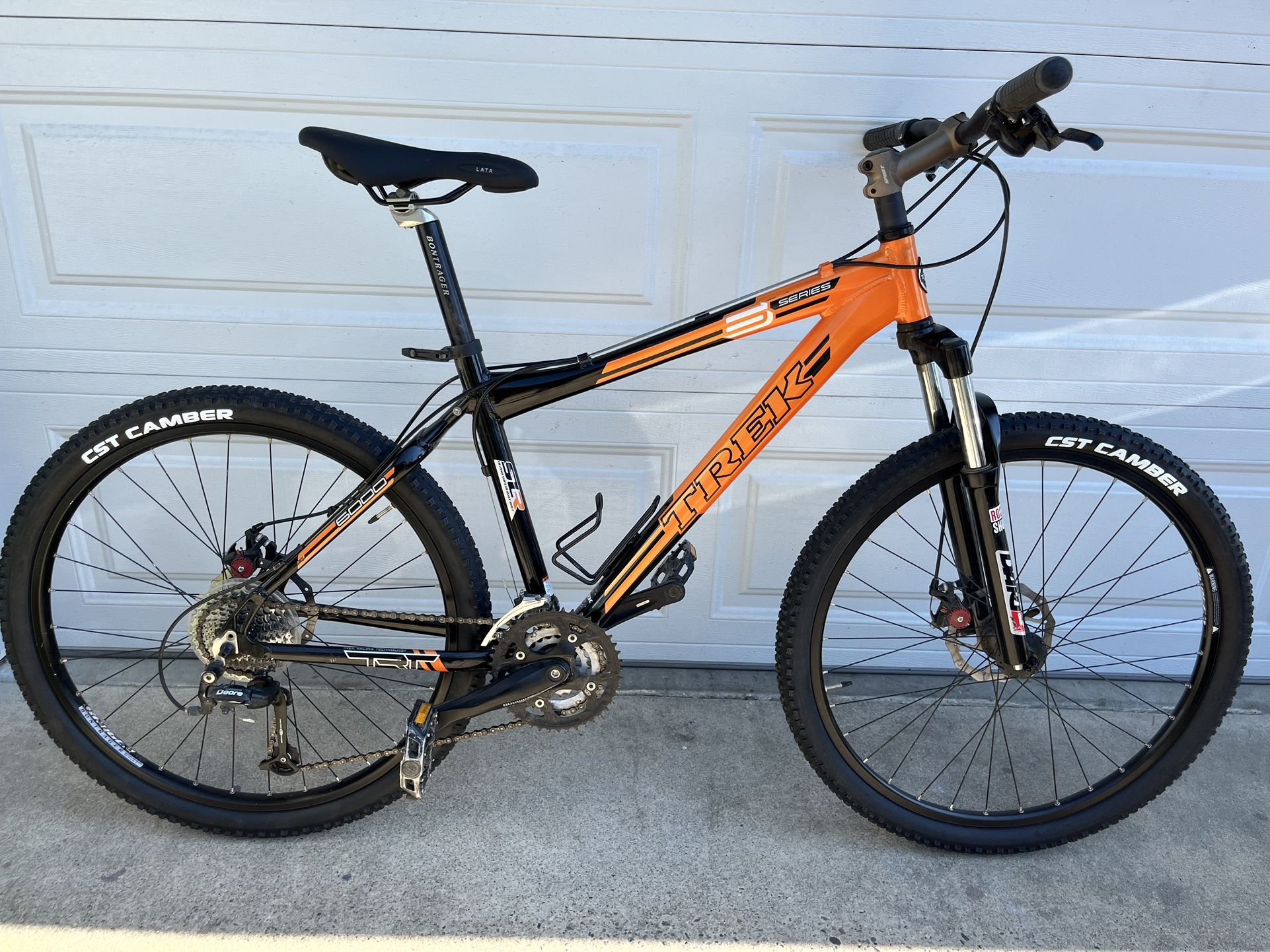 TREK HARDTAIL MOUNTAIN BIKE