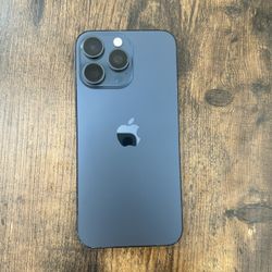 iPhone 15 pro Max Unlocked 256gb