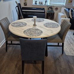 Jarvis White 5 Pc Round Dining Room With 2  Blue Side Chairs and 2 Grey side chairs