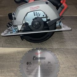 Milwaukee M18 18V Cordless 6 1/2in Circular Saw (Tool Only)