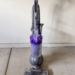 Dyson Ball Animal 2 Upright Vacuum - Great Condition $140