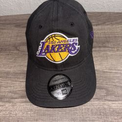 New Era Lakers 9TWENTY Hat - Black Adjustable Strapback