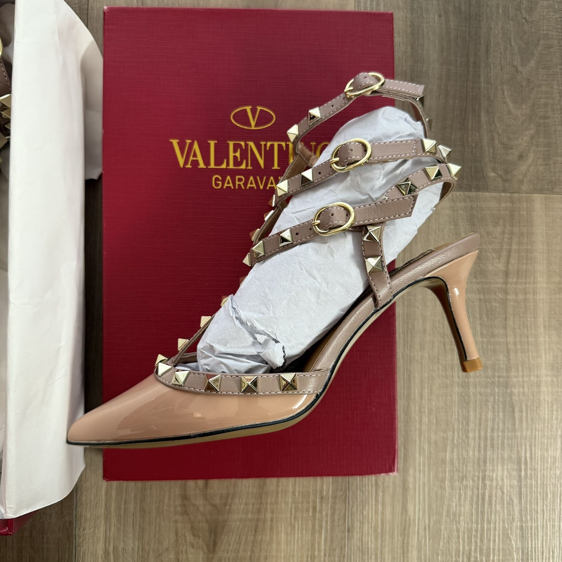Women’s Size 37