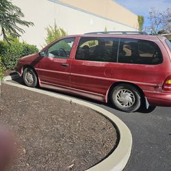 1996 Ford Windstar