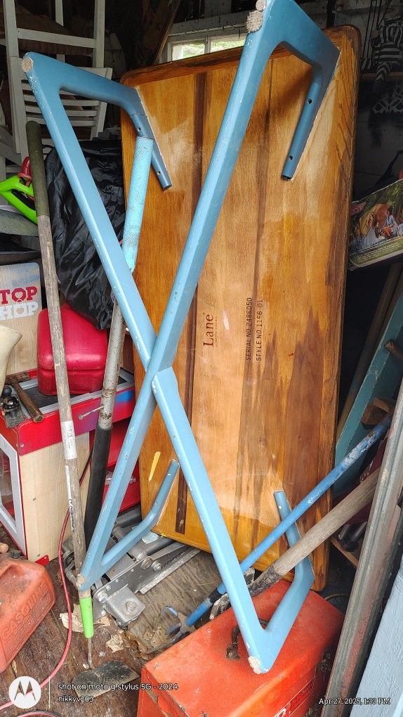 Lane Table Cross Style Legs