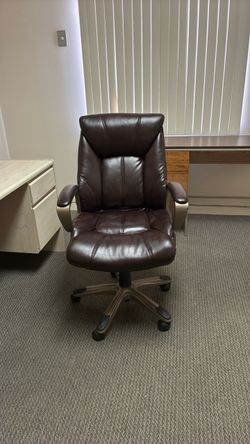 Super Comfortable Desk Chair