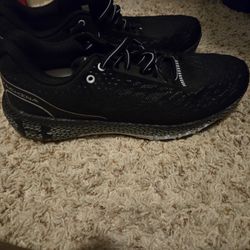 Under Armour Hova Machina