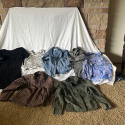 Women Women's Size Small Clothes
