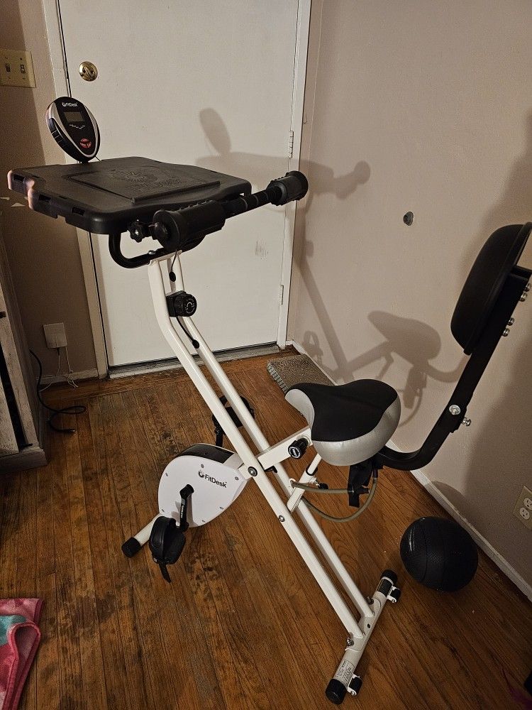 FITDESK EXERCISE BIKE-LIKE NEW
