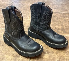 Ariat Fatbaby mid-calf black cowgirl boots women’s size 7