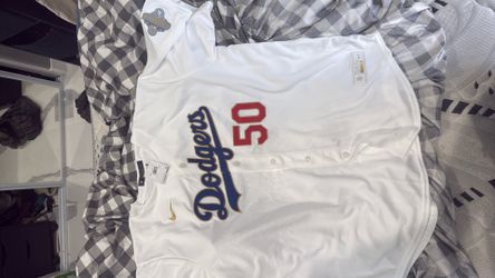 2026 mookie Betts gold collection white limited jersey xxl