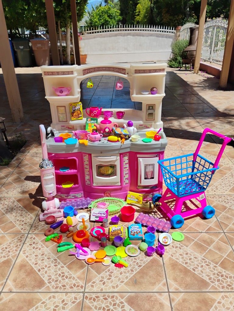 Kids Kitchen ... Included Everything Toys