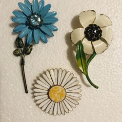 Vintage Brooches