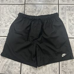 Men's Nike Club Woven Flow Shorts