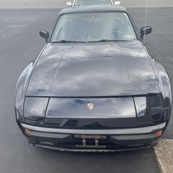 1984 Porsche 944. 