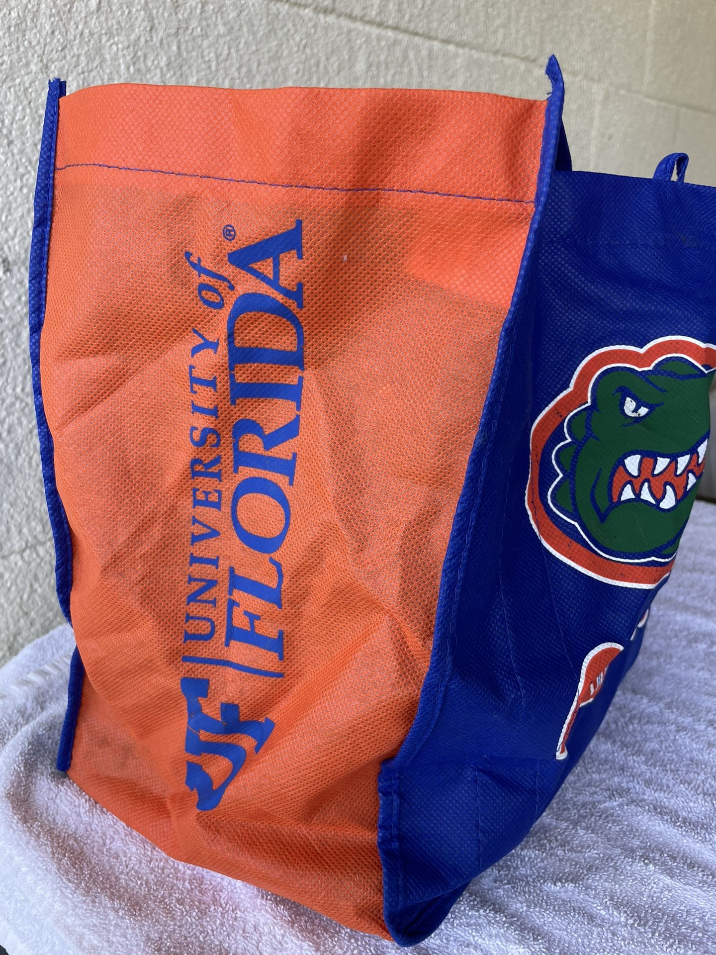 3 Gator Totes