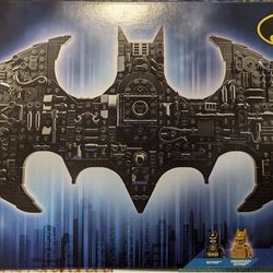 LEGO 76330 Batman Logo Factory Sealed Golden Anniversary Brand New