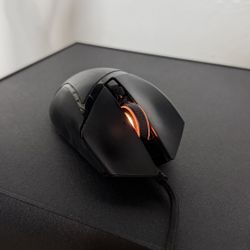 Razer Basilisk V2 Gaming Mouse - 20K DPI, 11 Buttons (Used, Works Perfect)