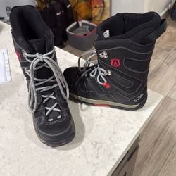 5150 Snowboard Boots Youth 6