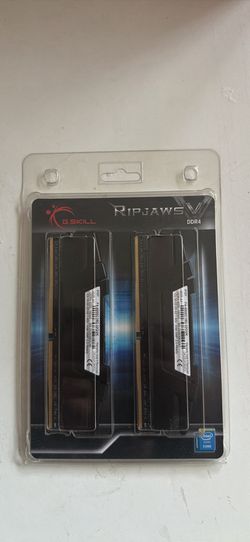 G.SKILL Ripjaws V 32GB DDR4-4000 RAM Kit, Sealed New