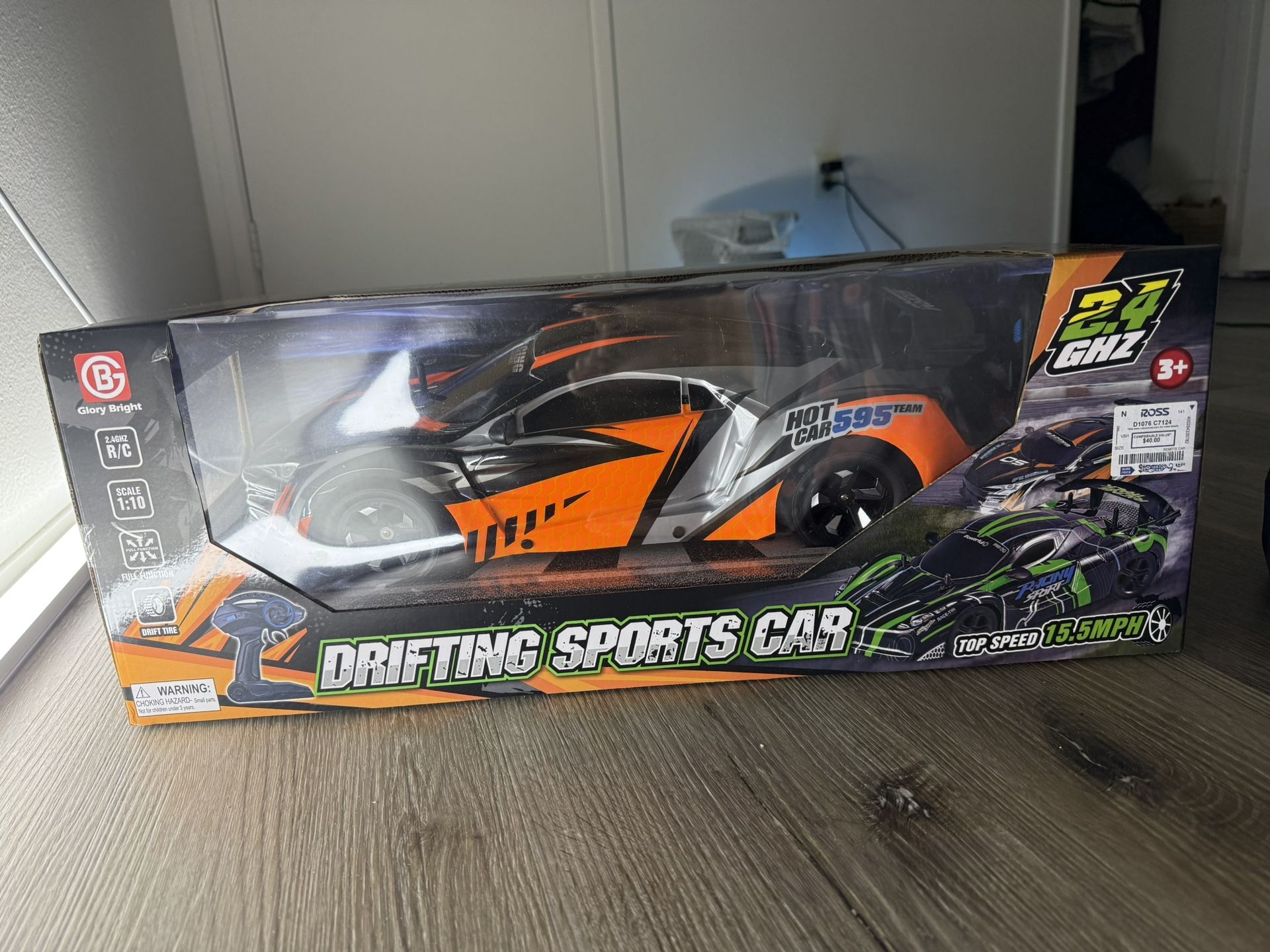 ✨ New Drifting Sports Car R/C – Ages 3+ – 1:10 Scale – Pickup or Local Delivery ✨