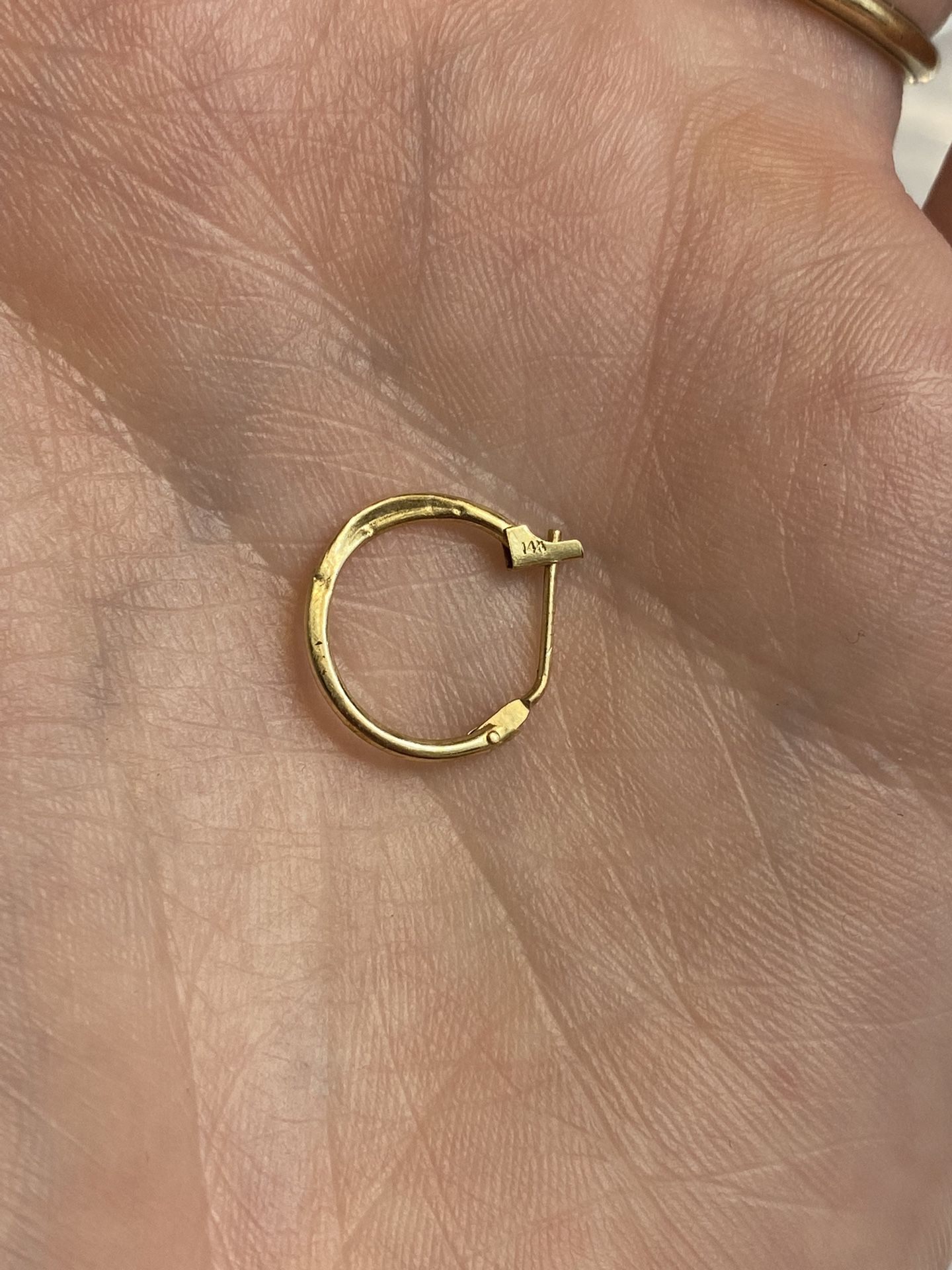 Found 14k Stamped Gold Small Hoop Earring To Use For Scrap Metal -$5