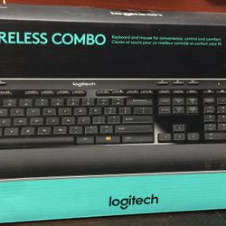 Logitech Complete Wireless Combo Wireless Mouse and Wirless Keyboard NEW in the box Great Christmas Gift